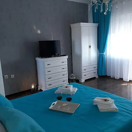 Zorana-center *