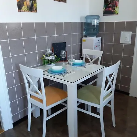 Apartment Zorana-center *